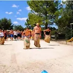 Mobil Avec Terrasse Pour 6 Personnes - Api-1-52-381