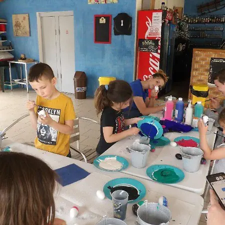 Mobil Avec Terrasse Pour 6 Personnes - Api-1-52-381