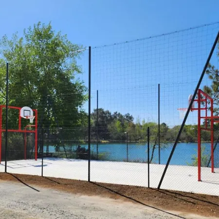 Mobil Avec Terrasse Pour 6 Personnes - Api-1-52-381 Camping