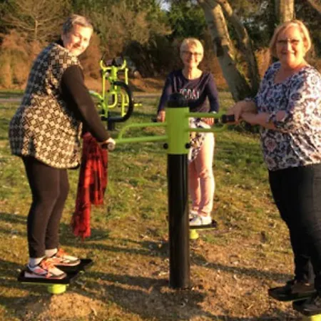 Camping Mobil Avec Terrasse Pour 6 Personnes - Api-1-52-381