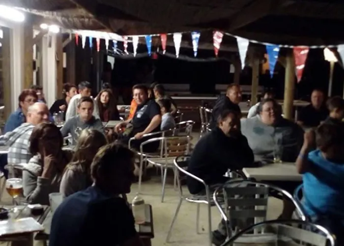 Mobil Avec Terrasse Pour 6 Personnes - Api-1-52-381