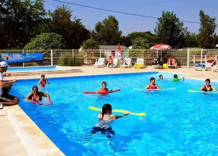 Mobil Avec Terrasse Pour 6 Personnes - Api-1-52-381